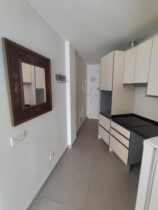 Nuevo Estudio Con Parking Gratis Малага Екстер'єр фото